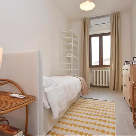 Apartment Compasso
