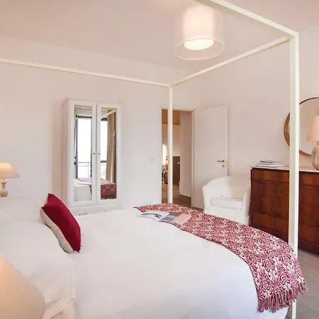Compasso Apartment *